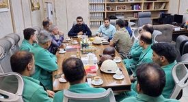 دیدار معاون منابع انسانی و امور اجتماعی با سر شیفت‌های بخش فولادسازی شرکت فولاد خوزستان