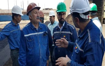 بازدید از واحدهای مختلف انباشت و برداشت بخش مواد اولیه