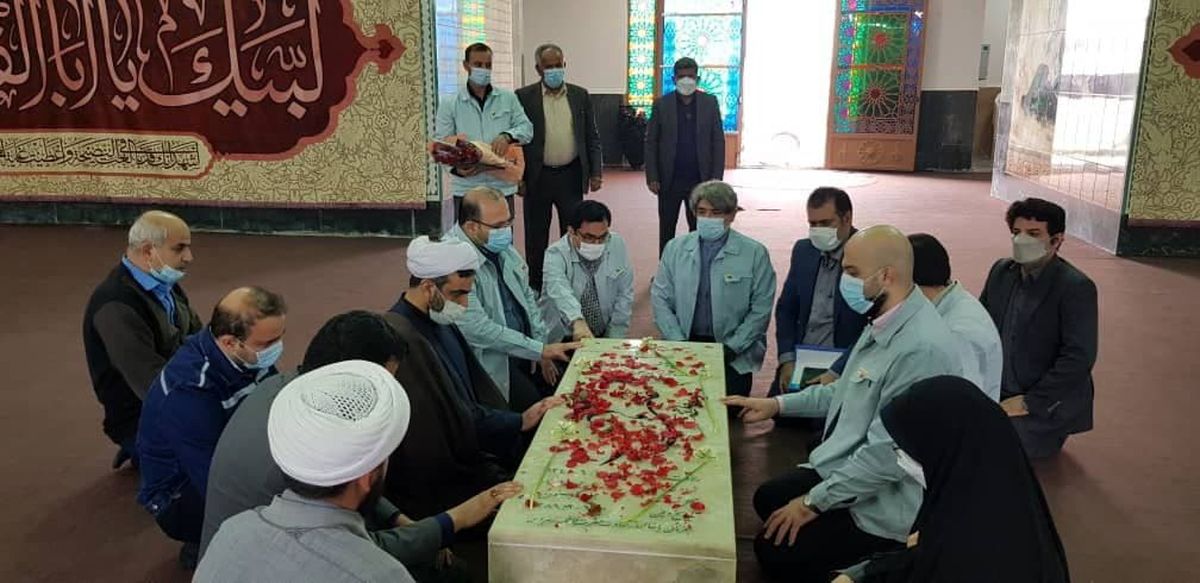  ادای احترام مدیرعامل شرکت فولاد خوزستان به مقام سردار شهید حاج علی علی هاشمی و شهدای شرکت فولاد خوزستان
