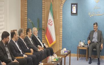 هم اکنون؛ برگزاری نشست هم اندیشی بین محمدرضا بابایی استاندار یزد و محمد آقاجانلو رئیس هیات عامل ایمیدرو