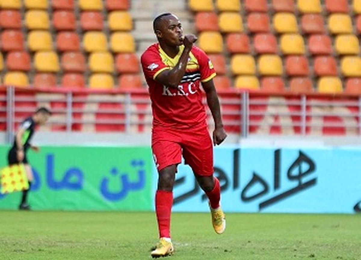 بازیکن اهل آفریقای جنوبی از دست پرسپولیس پرید