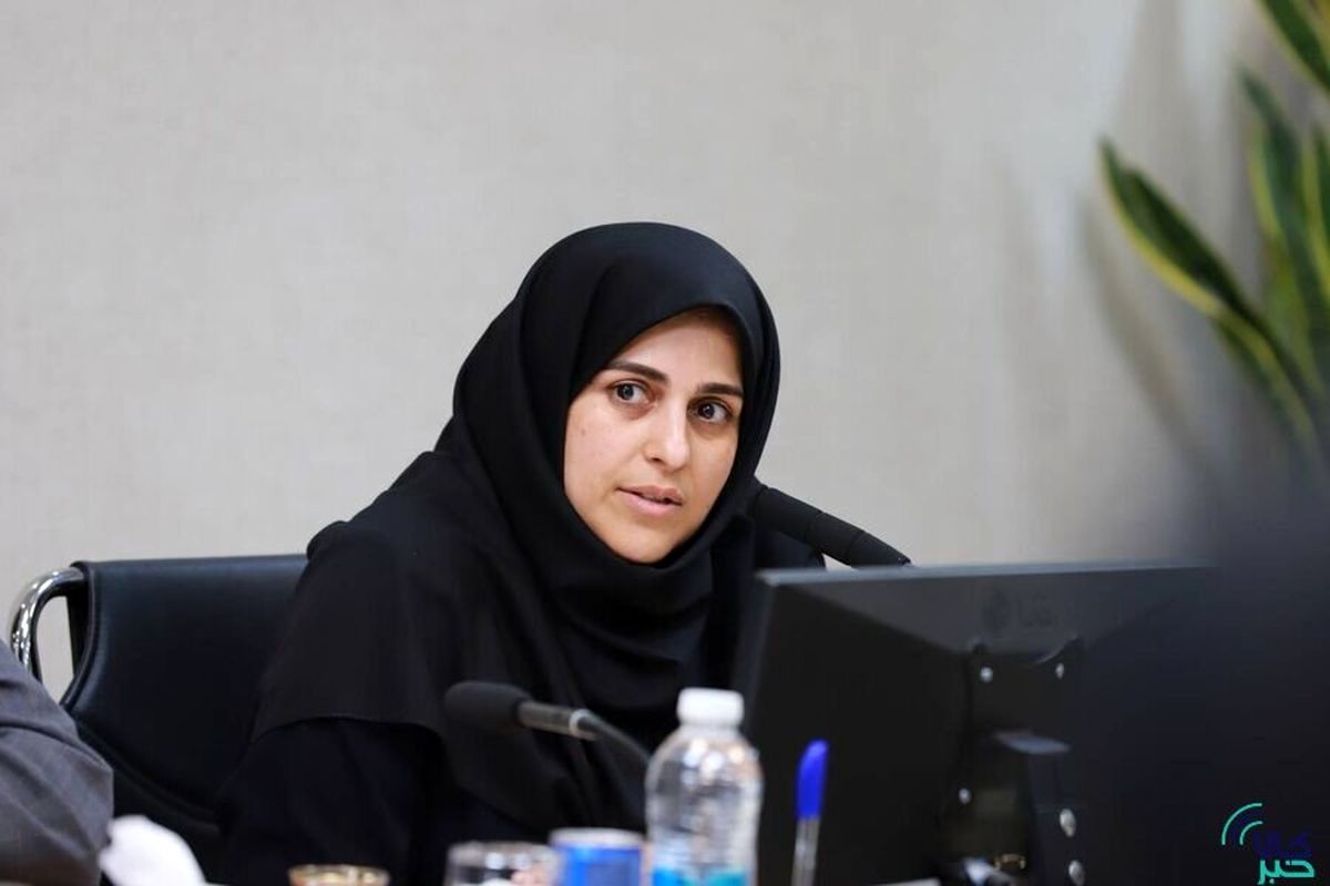 معاون برنامه‌ریزی و توانمندسازی ایمیدرو؛وزارت صمت و اقتصاد از توسعه بازار گواهی سپرده کالایی حمایت کرده‌اند