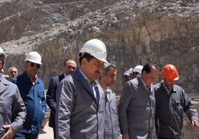وزیر صمت در بازدید از اولین معدن گردشگری کشور:ظرفیت معدن انگوران مسیر توسعه استان را هموار می‌کند 