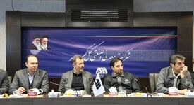 سمیعی‌نژاد در نشست با مدیران عامل مجموعه گل‌گهر؛صادرات باارزش‌افزوده بالاتر، گام موثر در جایگزینی معدن با نفت است

