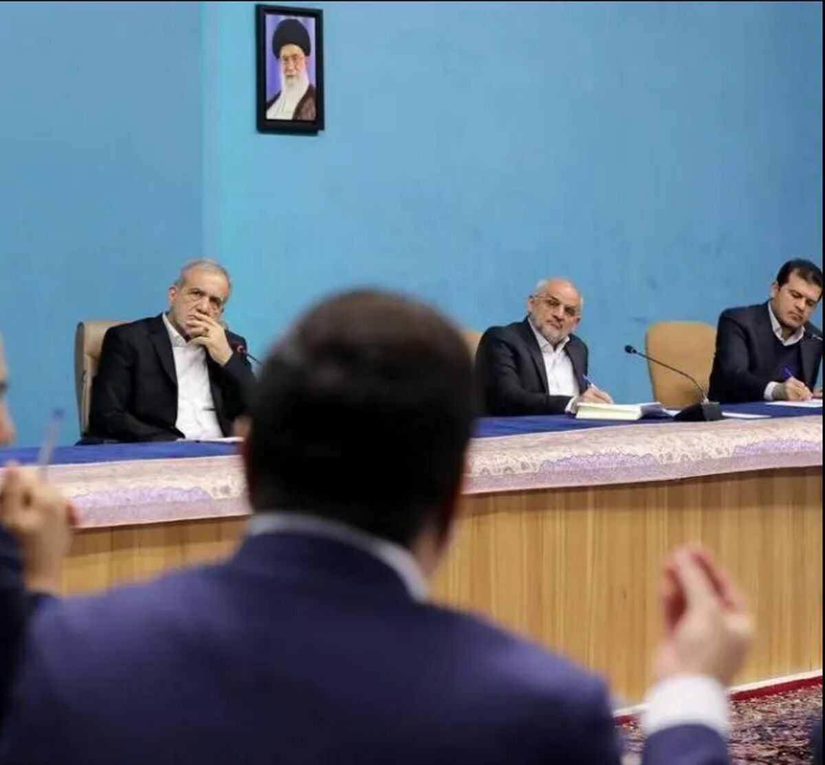 ارائه راهکارهای مقابله با ناترازی انرژی در جلسه مدیران فولادی با رئیس‌جمهور

