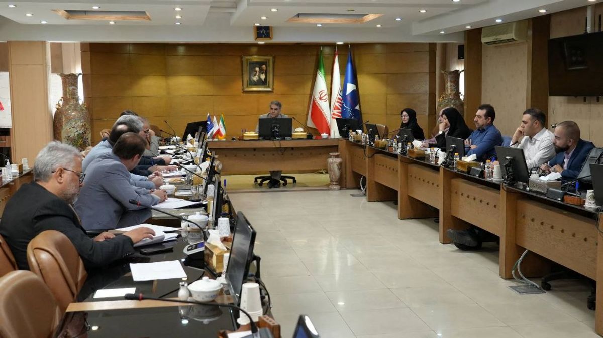 زارع: قراردادهای آینده ترکیبی از شرایط عمومی و اختصاصی هر مجتمع است