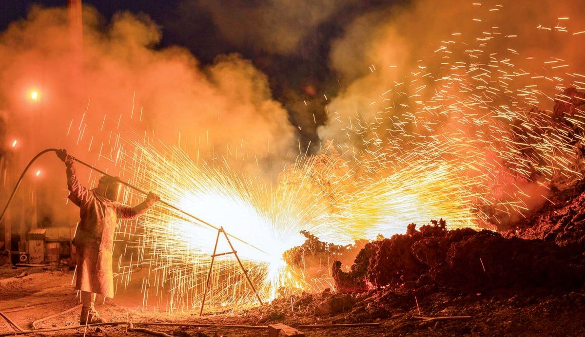 رئیس ایمنی و آتش‌نشانی شرکت فولاد هرمزگان مطرح کرد: ارتباط مستقیم ایمنی بر پایداری تولید در شرکت فولاد هرمزگان