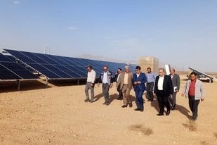راه اندازی فاز نخست نیروگاه خورشیدی آلومینای جاجرم؛ به زودی