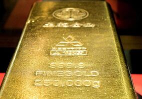 صنعتگران ۲۷ کیلوگرم شمش طلا خریدند

