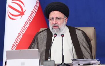 افزایش حقوق کارکنان کشوری و لشکری ابلاغ شد

