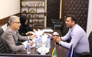 در مرکز تحقیقات یزد انجام شد؛برگزاری مصاحبه دوره آموزشی تربیت کارور دستگاه حفاری و اپراتور بیل مکانیکی