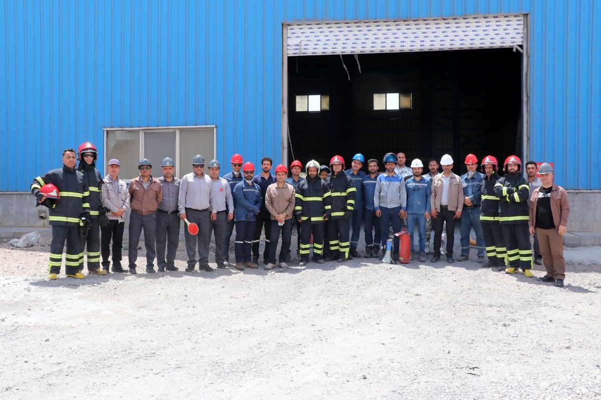 برگزاری مانور انفجار کوره القایی در واحد ۳۵۱ شمش با هدف ارزیابی آمادگی در شرایط اضطراری