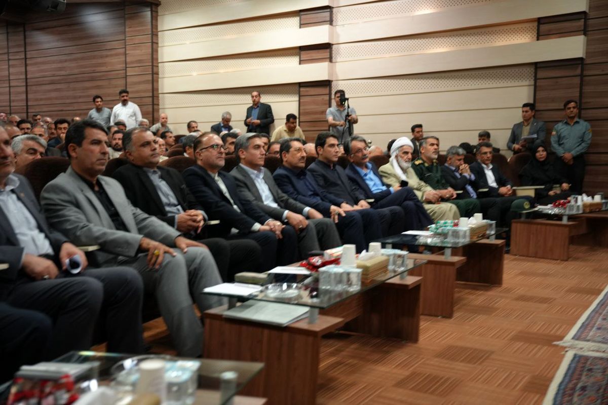 گشایش گرههای تجاری با توسعه معاهدات بینالمللی دولت چهاردهم