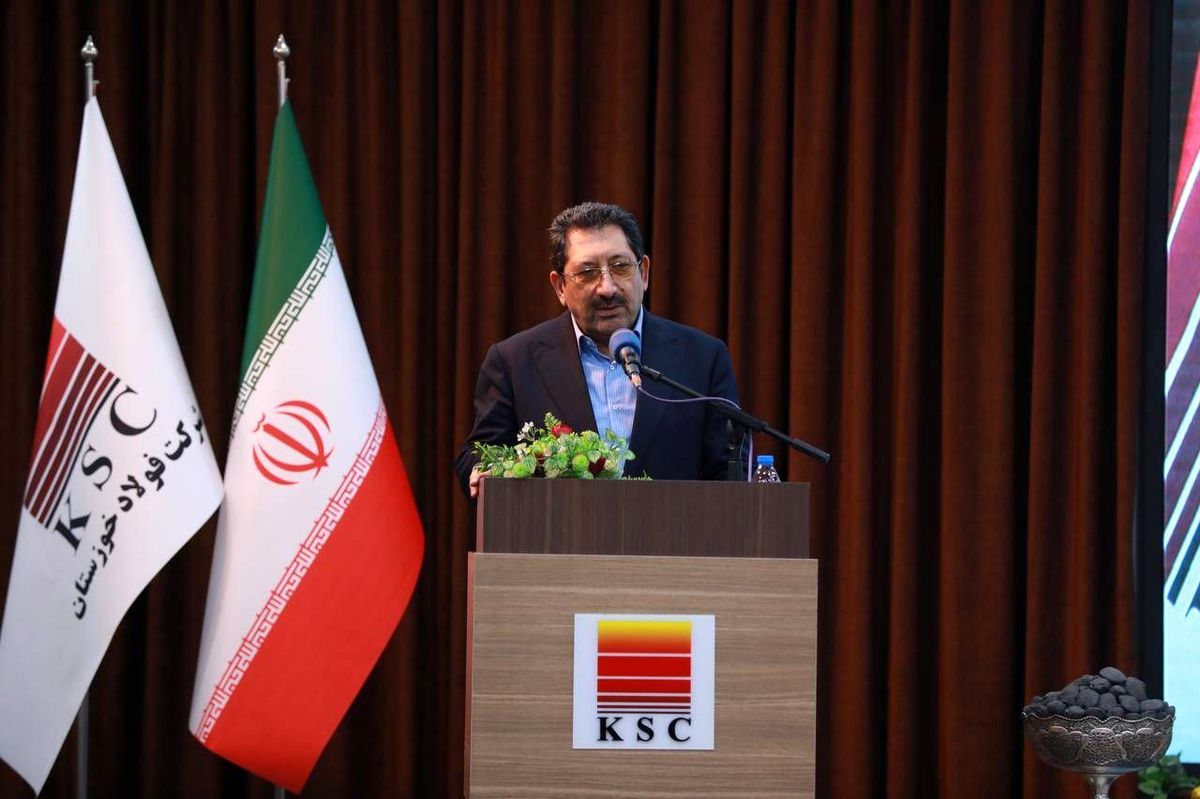 حضور وزیر صمت در همایش کارکنان فولاد خوزستان