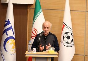 مصطفوی: آجورلو و صدری مسئول نابسامانی‌های گذشته نیستند/ فدارسیون فوتبال و وزیر ورزش باید با شیخ سلمان ملاقات کنند

