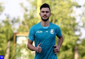 واکنش مهاجم استقلال به مذاکره با پرسپولیس

