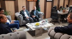 دیدار معاون نماینده ولی فقیه در بنیاد شهید کشور و رییس بنیاد شهید و امور ایثارگران خوزستان با قائم مقام مدیرعامل فولاد خوزستان