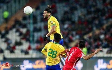 لغو بازی صنعت نفت و پرسپولیس ؟!
