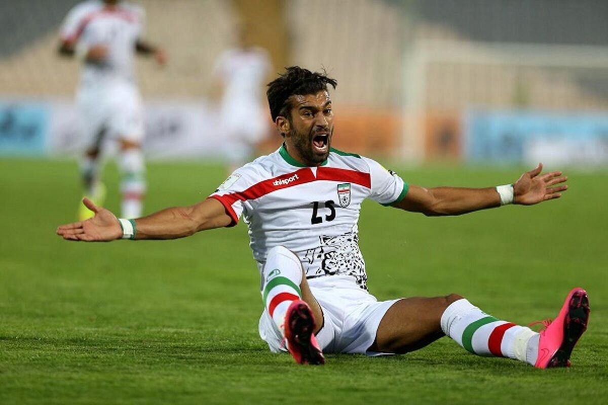قیمت نجومی پیراهن ستاره پرسپولیس/عکس