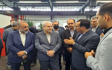 فعالیت های یک مجموعه ی دانش بنیان مورد بازدید معاونت علمی ریاست جمهوری قرار گرفت