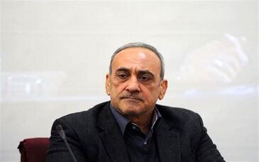 اصرار عجیب مدیر پرسپولیسی لیگ برتر برای کسر امتیاز از استقلال